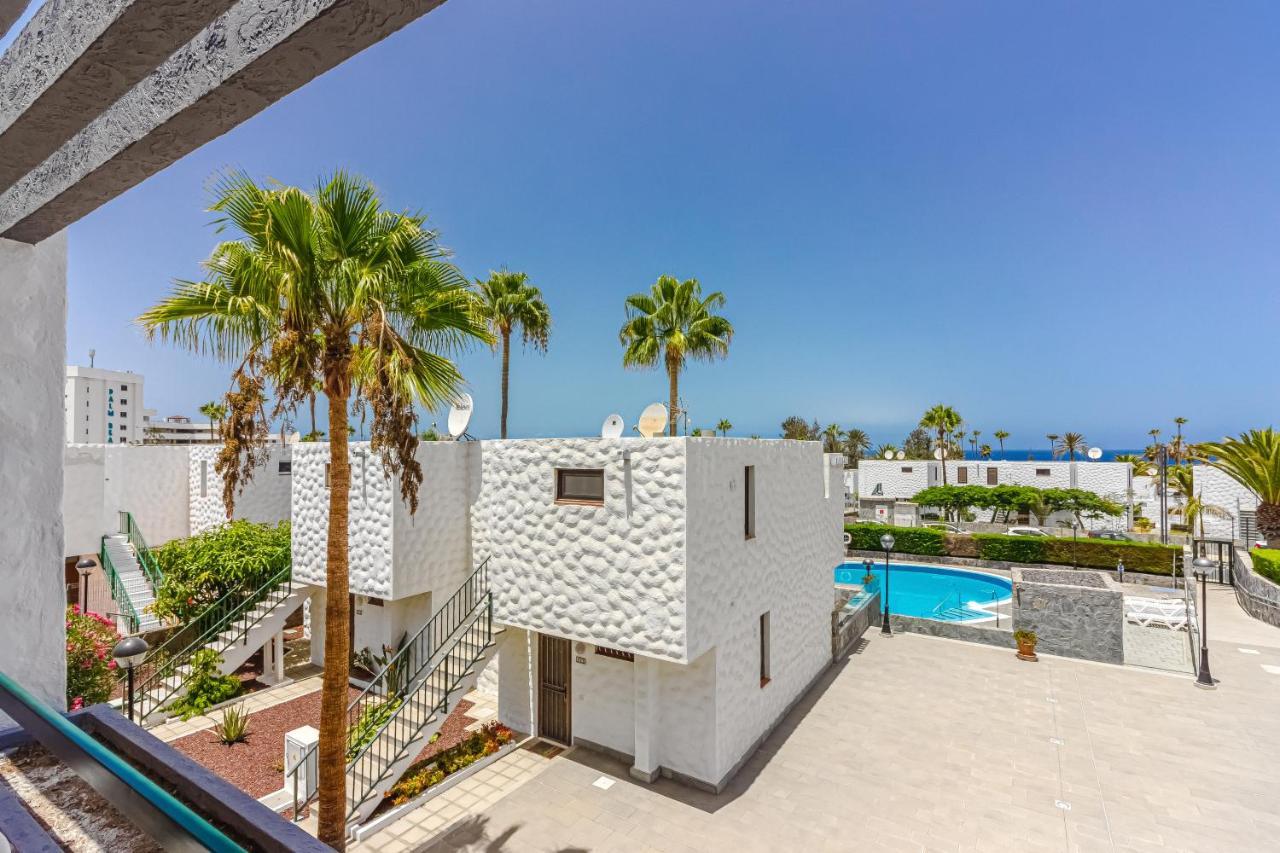 Apartment Apart America - 150 Meters From The Beach, Free Wi-Fi Arona  Exterior photo